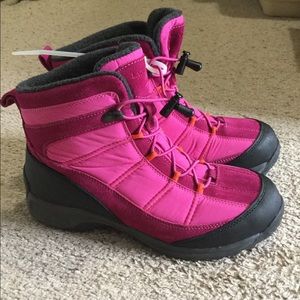 Lands End pink hiking boot size 9 nwot